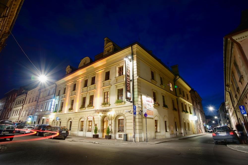 Hotel Regent Krasków Dış mekan fotoğraf