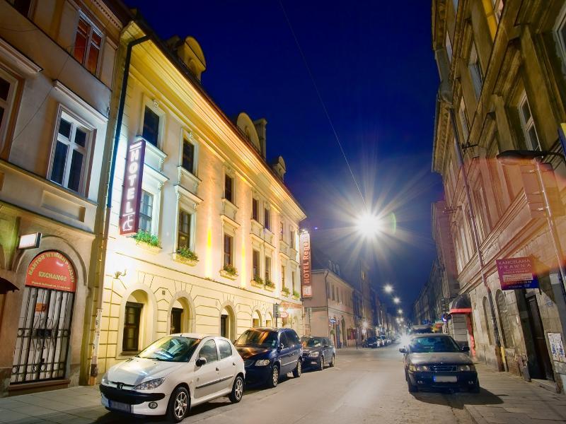 Hotel Regent Krasków Dış mekan fotoğraf